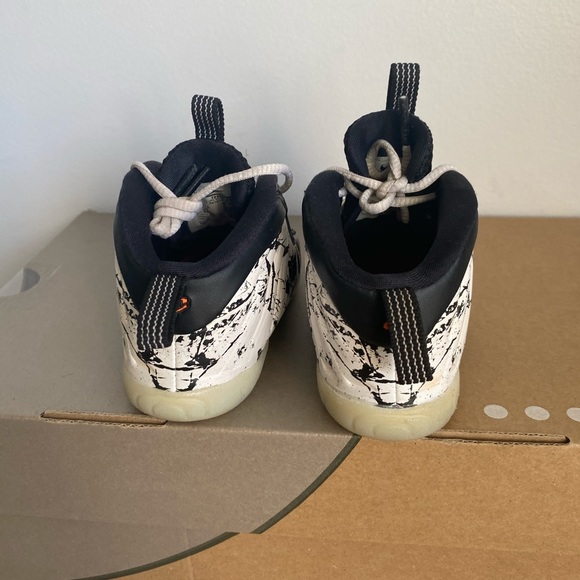 Nike Foamposite Toddler Orange/Black/White- SZ 7 C - Picture 3 of 14